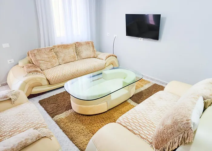 Sweet 3 * Tirana
